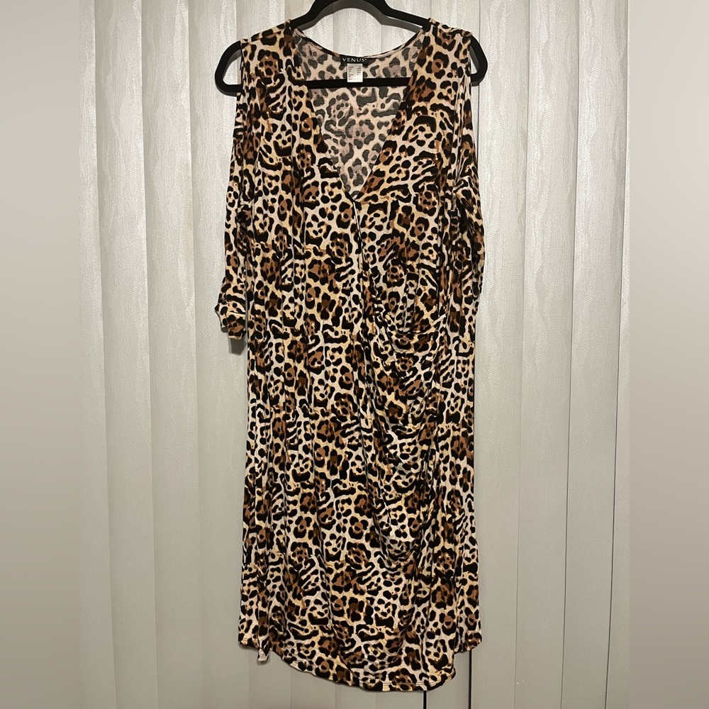 Women’s Leopard Print cold shoulder Dress